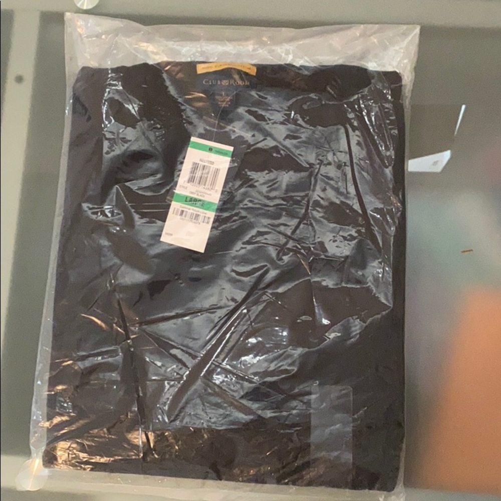 Black Club room v neck sweater